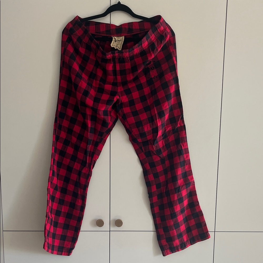 Roots Women's Red and Black Plaid pants - M